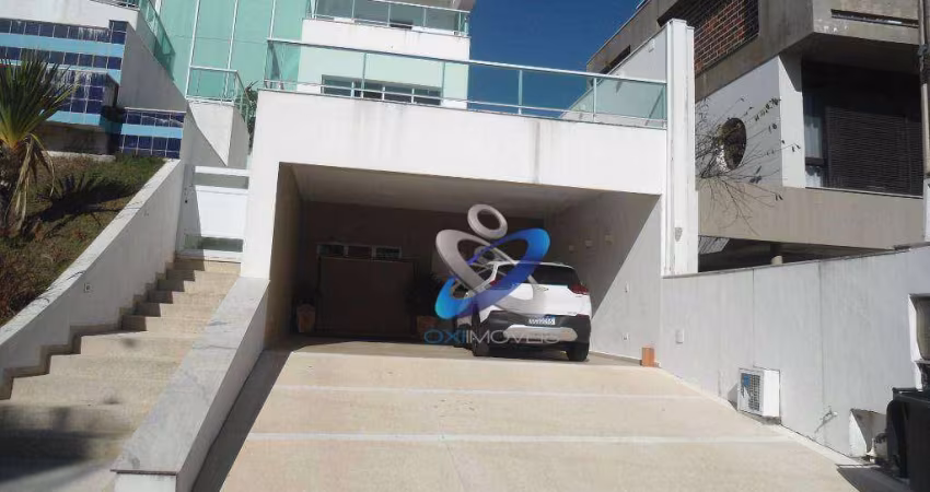 Casa com 4 dormitórios à venda, 800 m² por R$ 3.900.000,00 - Condomínio Residencial Jaguary - São José dos Campos/SP