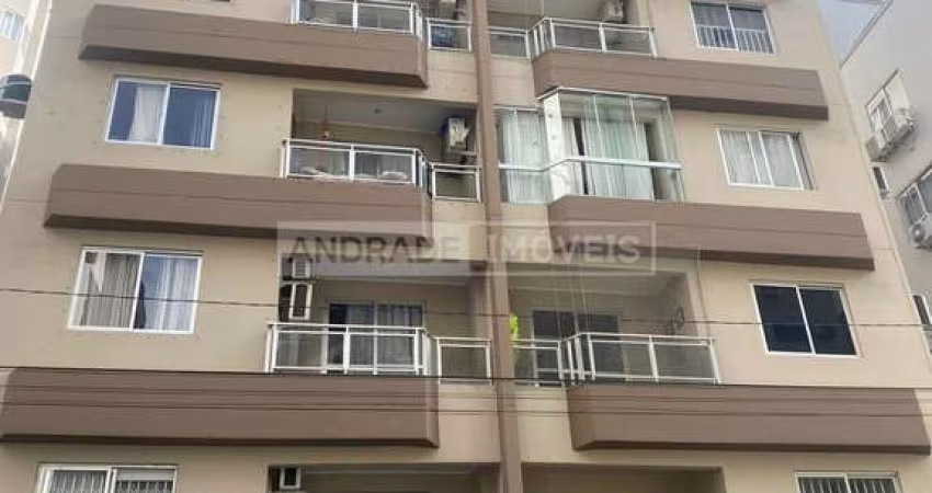 APARTAMENTO DIFERENCIADO NO CENTRO DE BALNEARIO