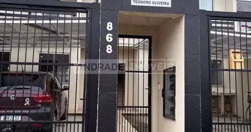 Apartamento com 2 quartos para alugar em Santa Regina, Itajaí 