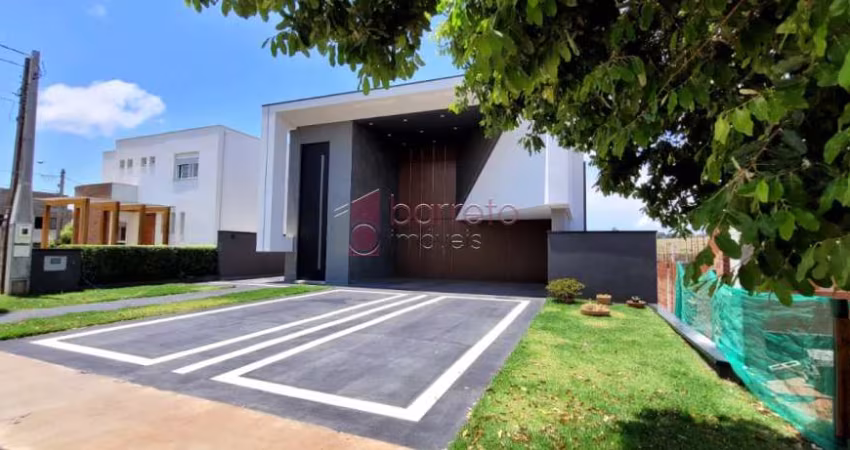 CASA À VENDA NO CONDOMÍNIO RESERVA DA SERRA EM JUNDIAÍ/SP