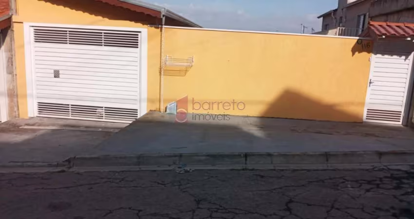CASA À VENDA NO JARDIM MIRANTE - VÁRZEA PAULISTA/SP