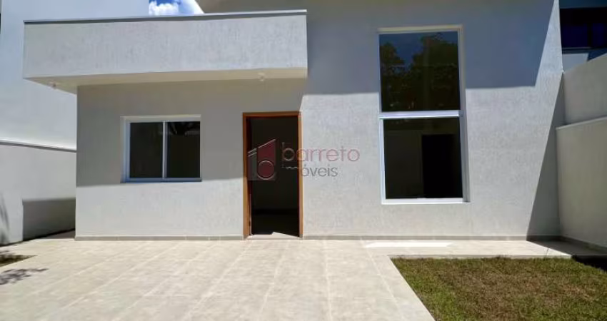 BELÍSSIMA CASA TÉRREA À VENDA NO BAIRRO JARDIM ALICE EM JUNDIAÍ/SP