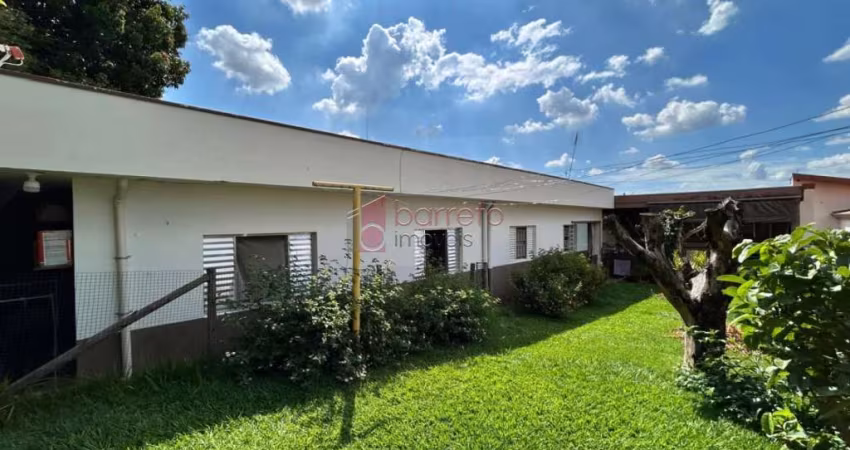 CASA À VENDA NO BAIRRO AGAPEAMA EM JUNDIAÍ/SP