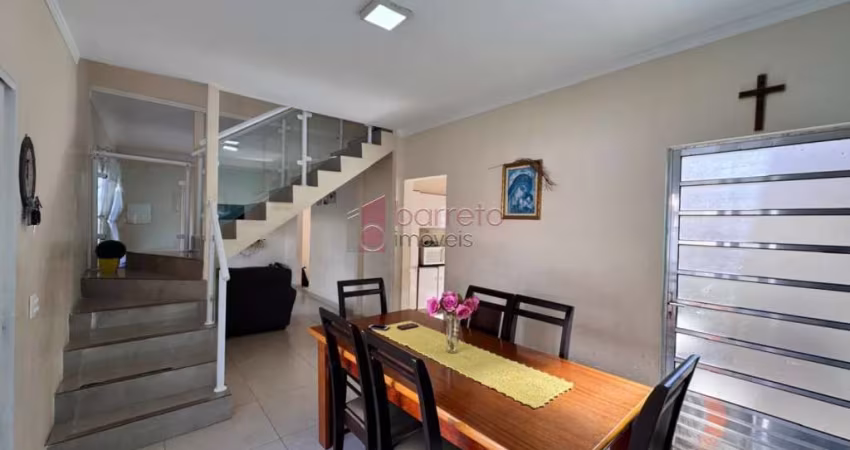 CASA SOBRADO COM 04 QUARTOS À VENDA NA VILA ALVORADA - JUNDIAÍ/SP