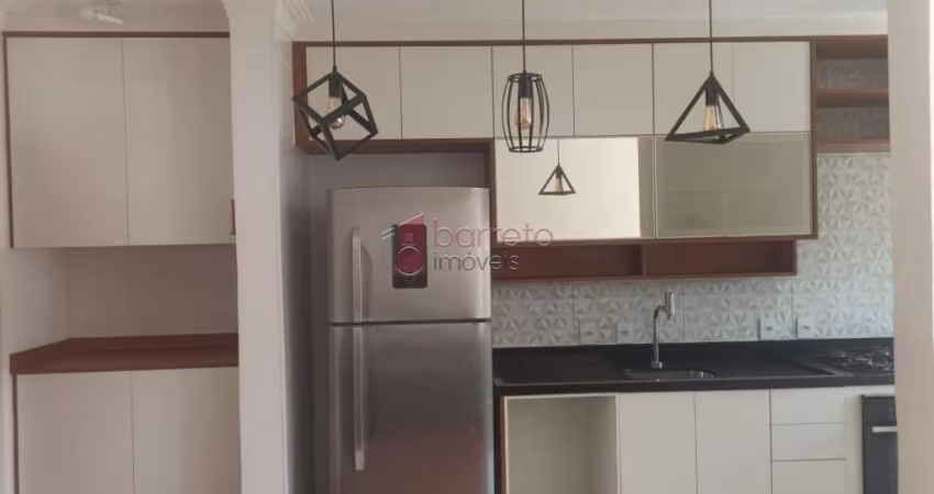 APARTAMENTO GARDEN MOBILIADO À VENDA NO CONDOMÍNIO BOSQUE DOS JURITIS NO BAIRRO MEDEIROS EM JUNDIAÍ/SP