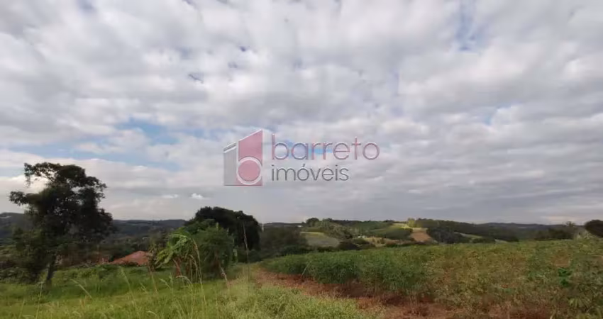 Terreno à venda na Avenida Archangelo Sibinel, Acesso para terreno rua de terra final da rua, --, Caxambu, Jundiaí