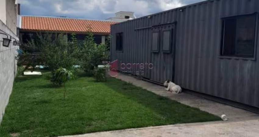 CASA CONTEINER COM 02 QUARTOS À VENDA NO BAIRRO QUINTA DAS VIDEIRAS - JUNDIAÍ/SP