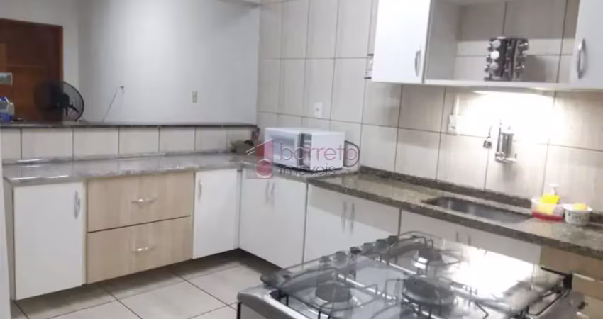 Casa térrea à venda no residencial pacaembu i em itupeva/sp