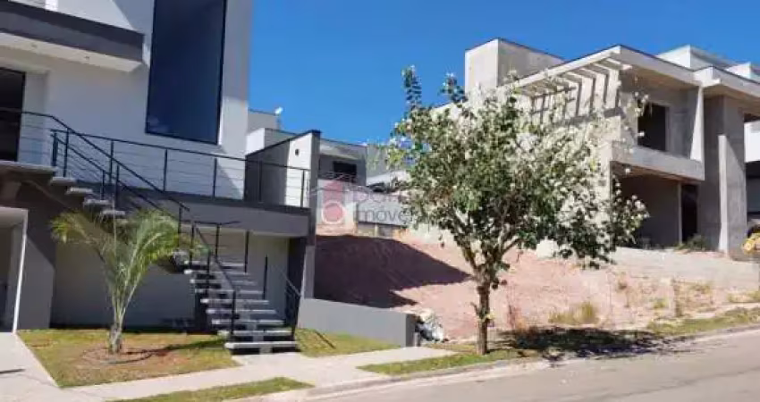Terreno à venda no condomínio bela vittá em jundiaí/sp | 348 m²