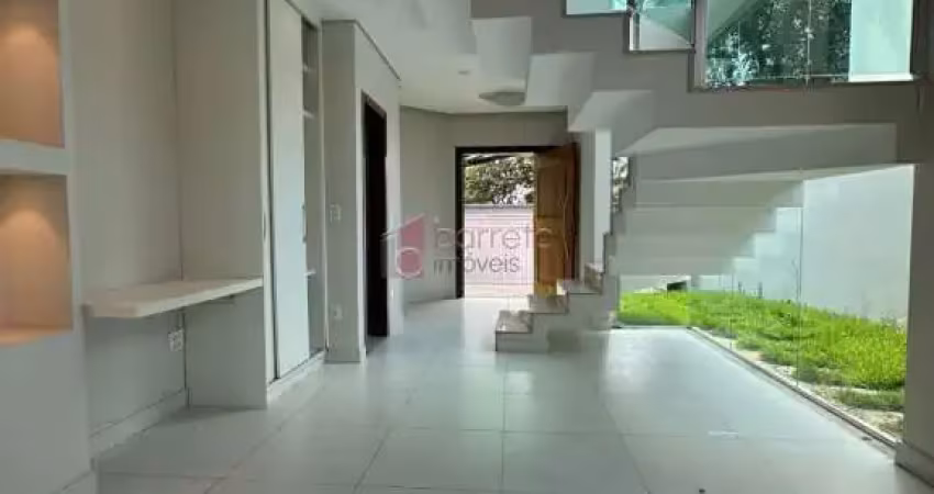 Casa para VENDA em Jundiaí SP bairro Jd Brasil 300m² 4 dormitórios, Sala ampla de estar. Cozinha planejada. Área gourmet. 3 vgs!