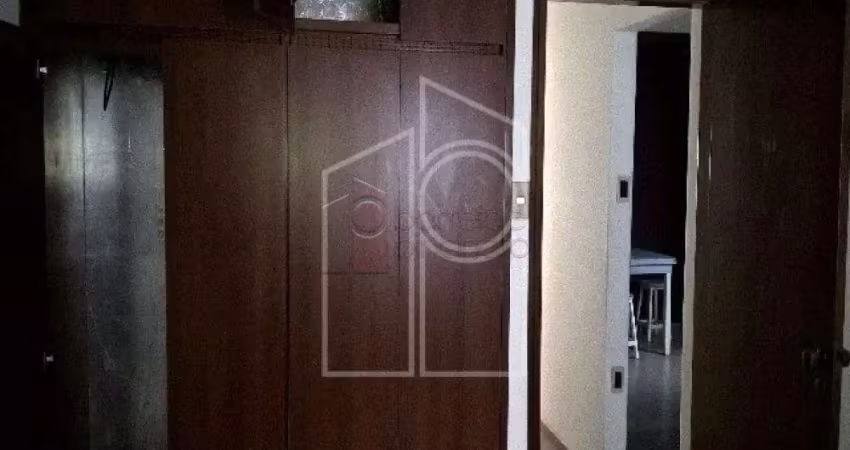 Casa com 3 quartos à venda na Rua Senador Fonseca, 0, --, Vila Vianelo, Jundiaí