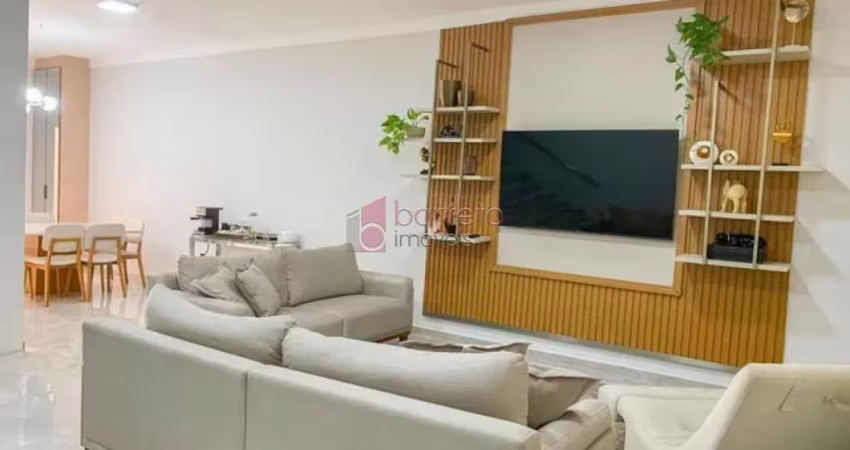 CASA À VENDA NO JARDIM MARAMBAIA, JUNDIAÍ/SP