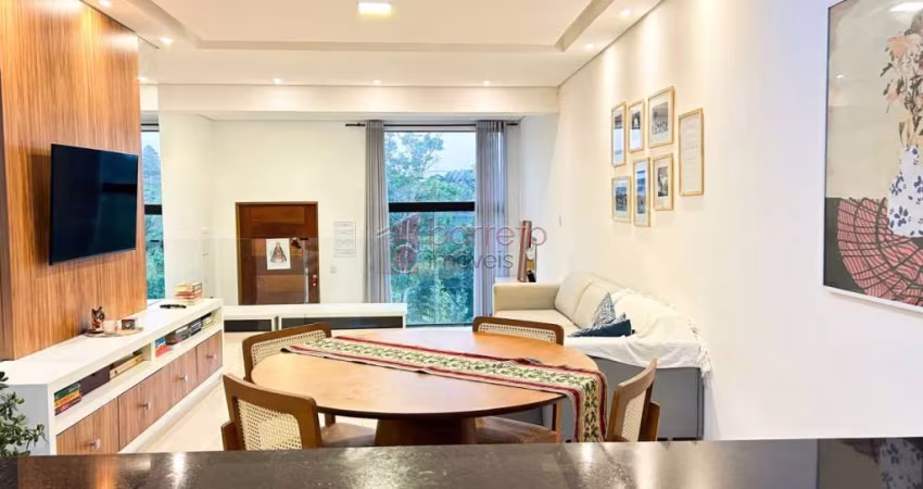 CASA TÉRREA COM 300M² DE TERRENO À VENDA NO CONDOMÍNIO CHACUR EM VARZEA PAULISTA/SP