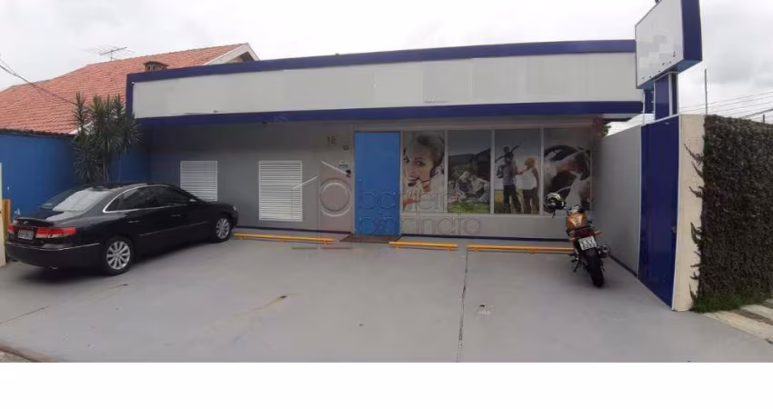 Vende-se excelente imóvel, para uso Comercial ou Residencial