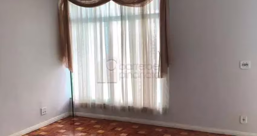 Casa com 3 quartos à venda na Rua Vinte e Três de Maio, --, Vila Vianelo, Jundiaí