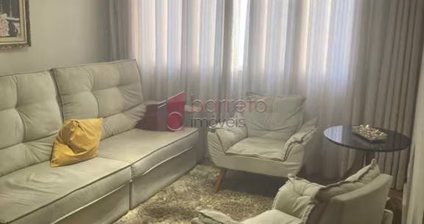 APARTAMENTO À VENDA NO EDIFÍCIO VITÓRIA RÉGIA NO BAIRRO ANHANGABAÚ EM JUNDIAÍ/SP