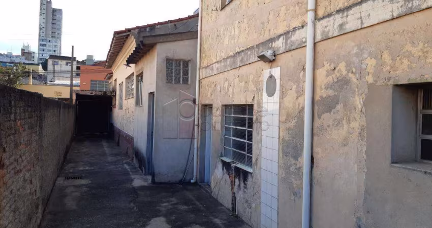 CASA PARA VENDA NO CENTRO DE JUNDIAÍ - SP.