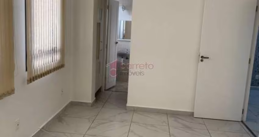 SALA COMERCIAL PARA VENDA E LOCAÇÃO NO EDIFÍCIO JATOBÁ NO BAIRRO CENTRO EM JUNDIAÍ/SP