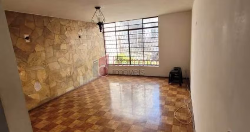 CASA À VENDA NO CENTRO DE JUNDIAÍ/SP
