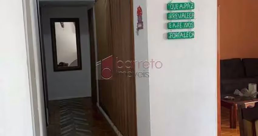APARTAMENTO À VENDA, EDIFÍCIO ROSÁRIO, JUNDIAÍ SP.
