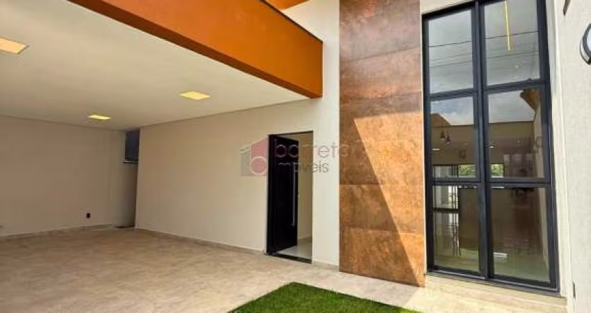 CASA TÉRREA COM TRAÇOS ALTO PADRÃO À VENDA, LOCALIZADA NO RESIDENCIAL TOSI EM ITUPEVA/SP.