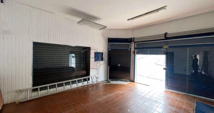 CASA COMERCIAL COM 147M² PARA LOCAÇÃO NO CENTRO DE JUNDIAÍ - SP.