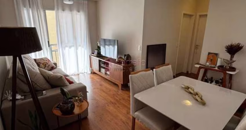 APARTAMENTO À VENDA NO CONDOMÍNIO IMPERATOR EM JUNDIAÍ/SP