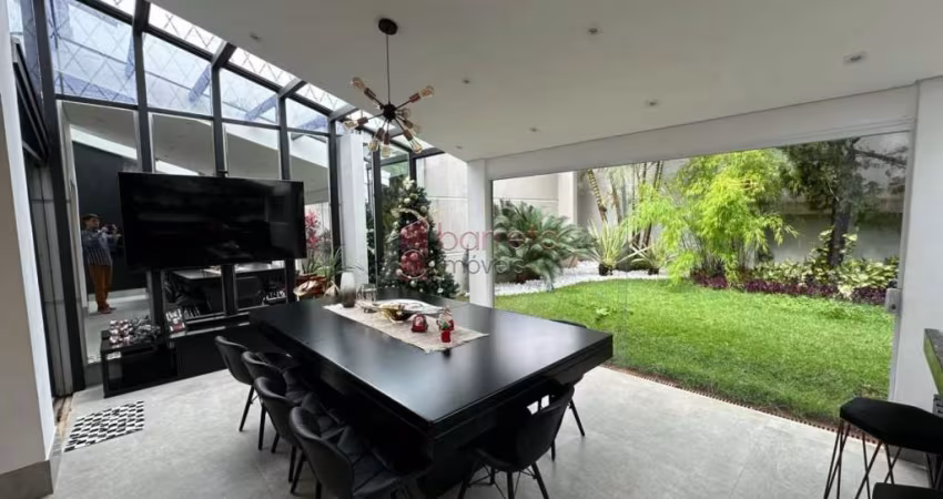 CASA À VENDA NO CONDOMÍNIO PALMEIRAS IMPERIAIS NO BAIRRO MEDEIROS EM JUNDIAÍ - SP