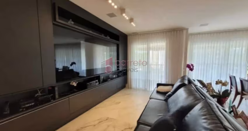 APARTAMENTO COM 04 SUÍTES À VENDA E LOCAÇÃO NO CONDOMÍNIO GIVERNY - JUNDIAÍ/SP