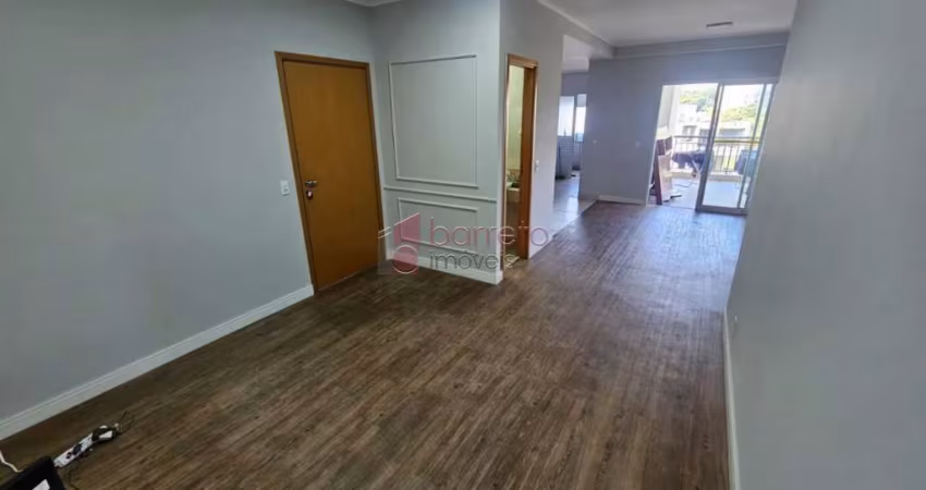 APARTAMENTO COM TRÊS QUARTOS À VENDA NO CONDOMÍNIO MONTALTO EM JUNDIAÍ/SP