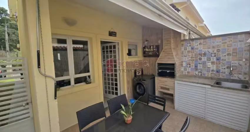 Casa à venda no condomínio caminhos da serra na vila maringá em jundiaí/sp