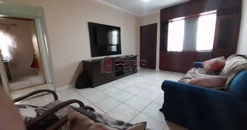 Casa térrea à venda no jardim messina em jundiaí/sp