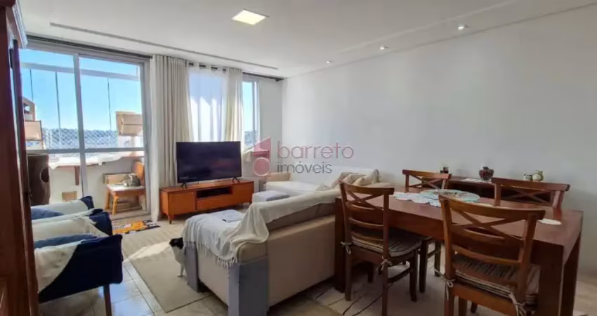 Apartamento com 3 dormitórios à venda no edifício anaísa em jundiaí/sp