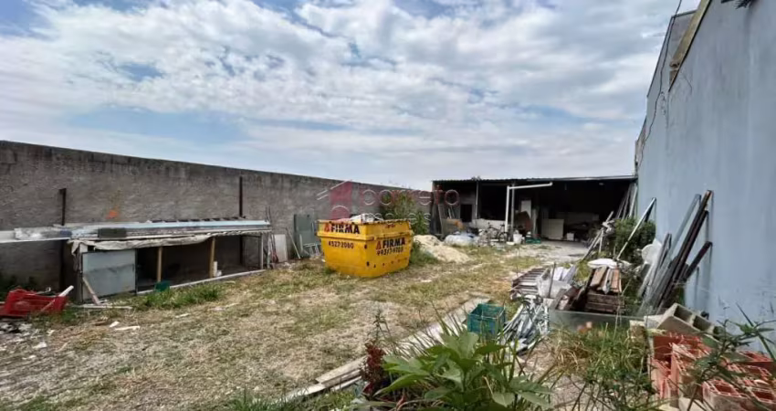 Terreno à venda no loteamento jardim ipanema em jundiaí/sp