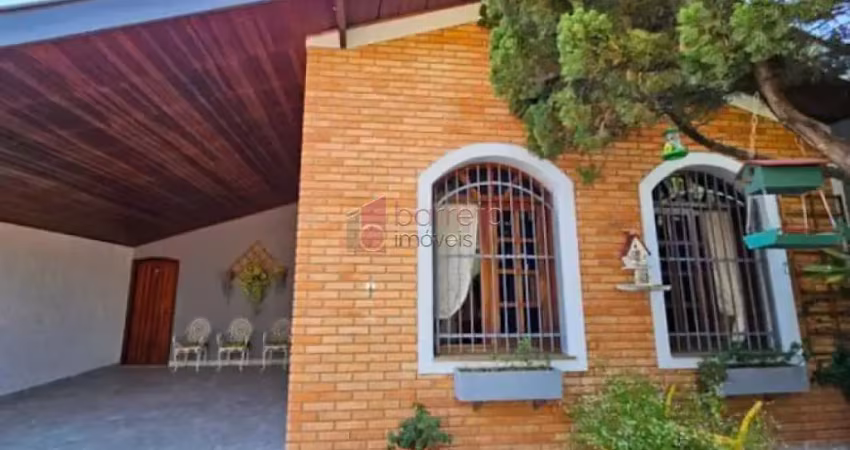 Casa térrea com 3 dormitórios no parque da represa - jundiai/sp