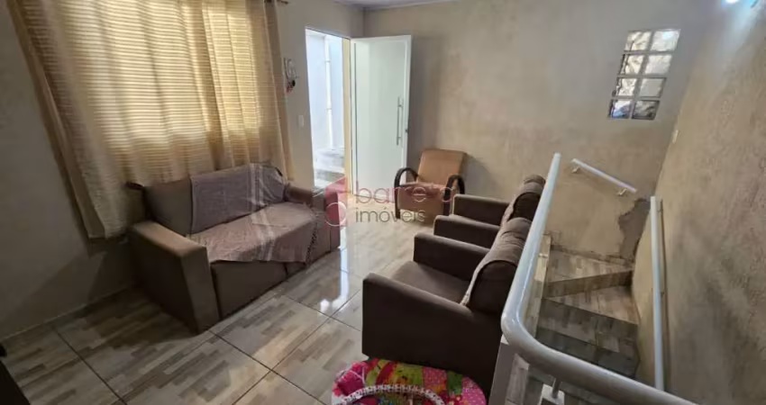 Casa com 4 quartos à venda na Rua Professora Odila Richter, CASA ASSOBRADADO, --, Parque Centenário, Jundiaí