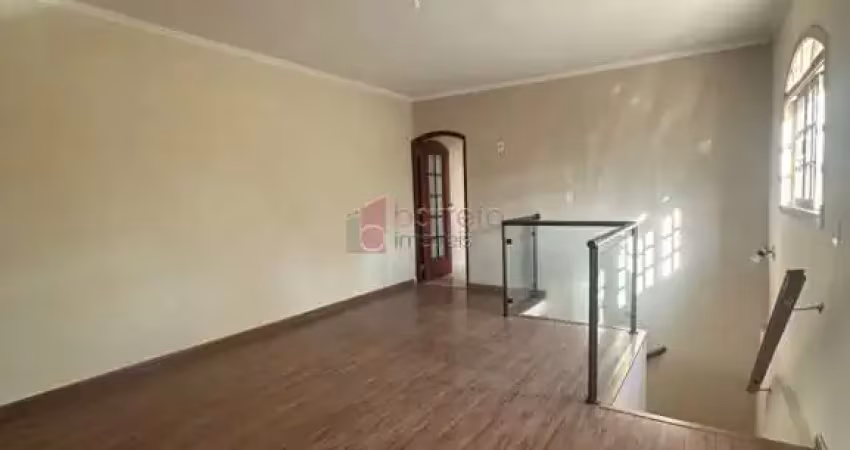 Casa com 3 quartos para alugar na Rua Irmã Maria de São Luiz, --, Vila Josefina, Jundiaí