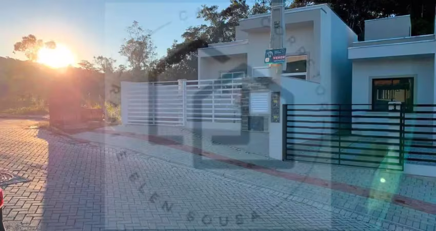 Casa com 3 quartos à venda no Primeiro de Maio, Brusque 