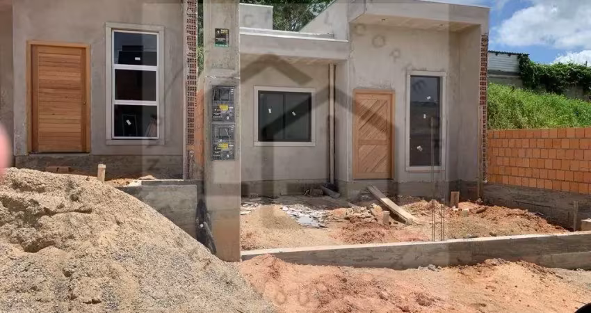Incrível casa baixa com 3 dormitórios sendo 1 suíte