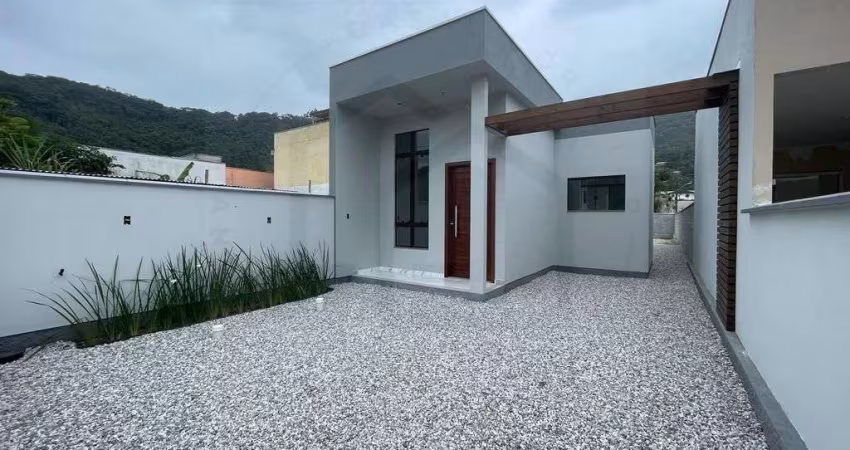 CASA BAIXA  LAGEADO DE 2 DORMITÓRIOS