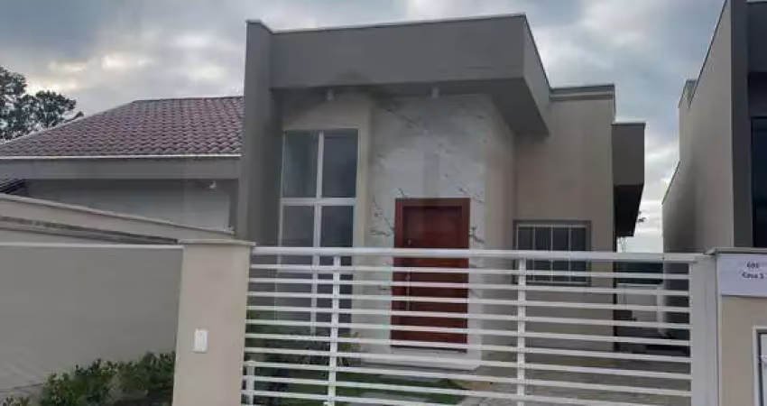 CASA BAIXA DE 3 DORMITÓRIOS SENDO 1 SUÍTE