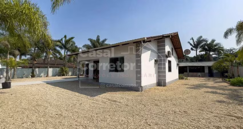 Casa com 3 quartos à venda no Limoeiro, Brusque 
