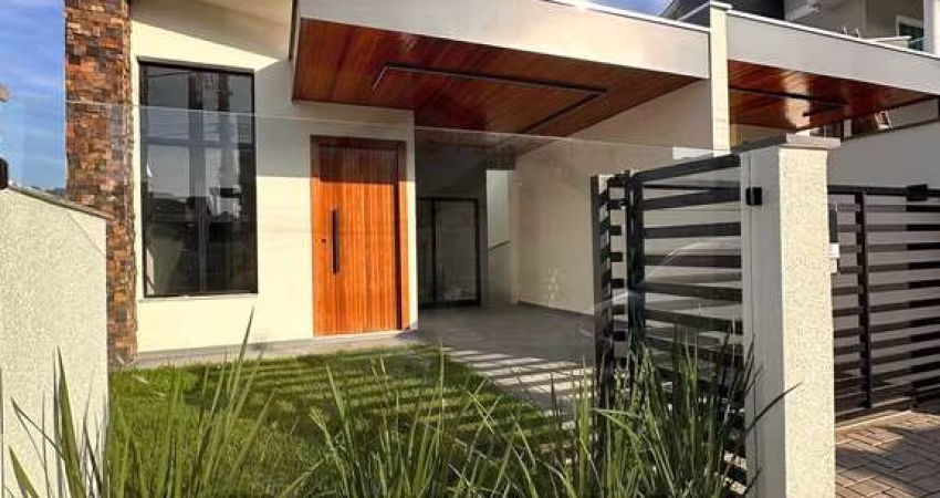 CASA BAIXA DE 3 DORMITÓRIOS SENDO 1 SUÍTE E 2 DEMI-SUÍTES