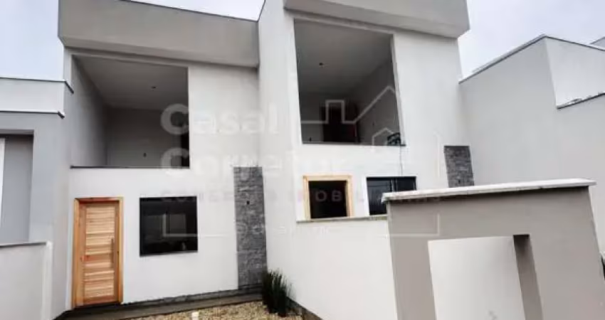 Casa térrea com 3 dormitórios sendo 1 suíte e terreno para lazer
