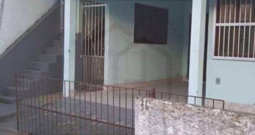 CASA DE ALVENARIA COM TRÊS DORMITÓRIOS