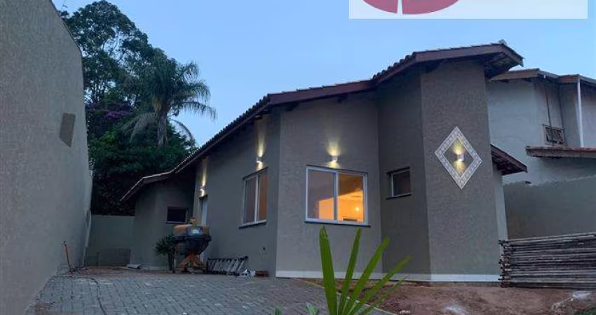 Casas para venda em Atibaia no bairro Itapetinga