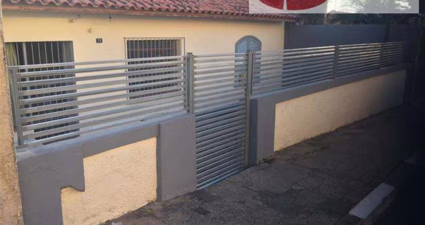 Casas com Edículas para venda em Atibaia no bairro Jardim Brasil