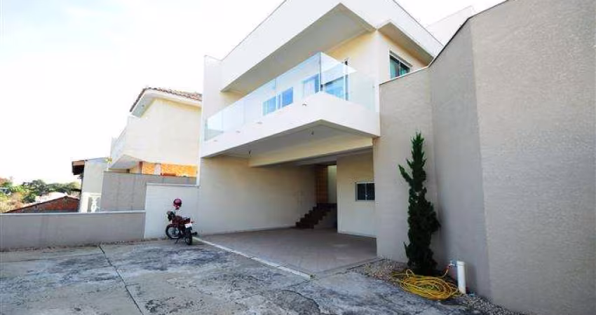 Casas para venda em Atibaia no bairro Jardim do Lago