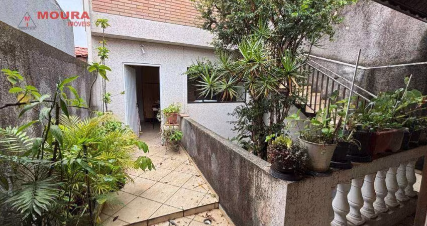 Sobrado com 3 dormitórios à venda, 230 m² por R$ 750.000 - Parque Fongaro - São Paulo/SP
