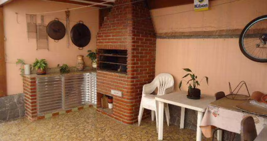Sobrado com 4 dormitórios à venda, 244 m² por R$ 860.000,00 - Jardim Patente Novo - São Paulo/SP